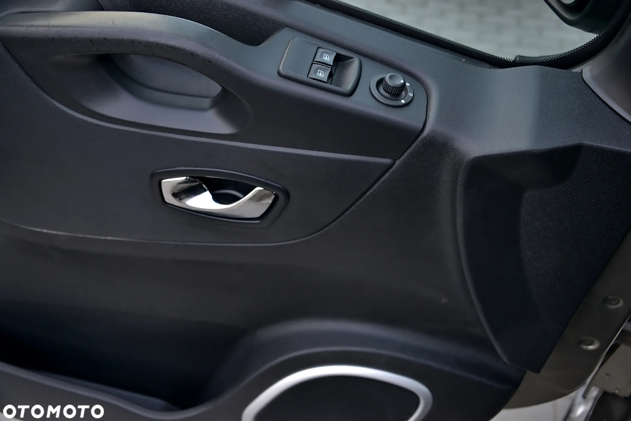Opel Vivaro - 28