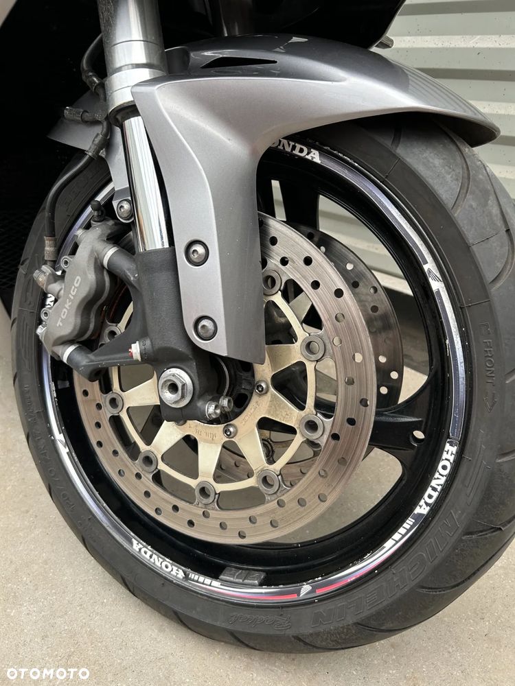 Honda CBR - 10