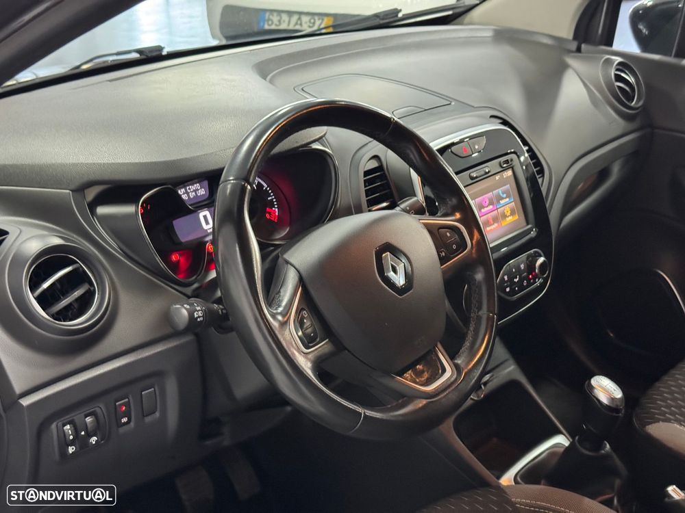 Renault Captur 1.5 dCi Exclusive - 21