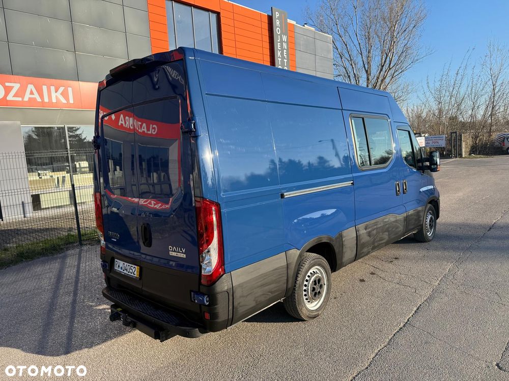 Iveco Daily 33S16, L3H2, Brygadówka 5os, HiMatic, Zadbany - 9