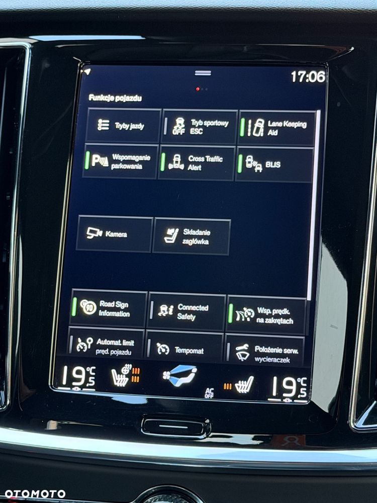 Volvo S60 - 25