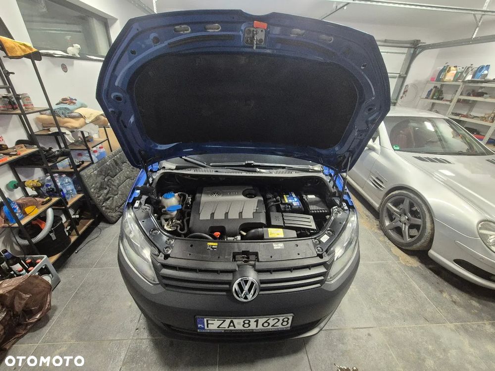 Volkswagen Caddy Comfortline BMT - 19