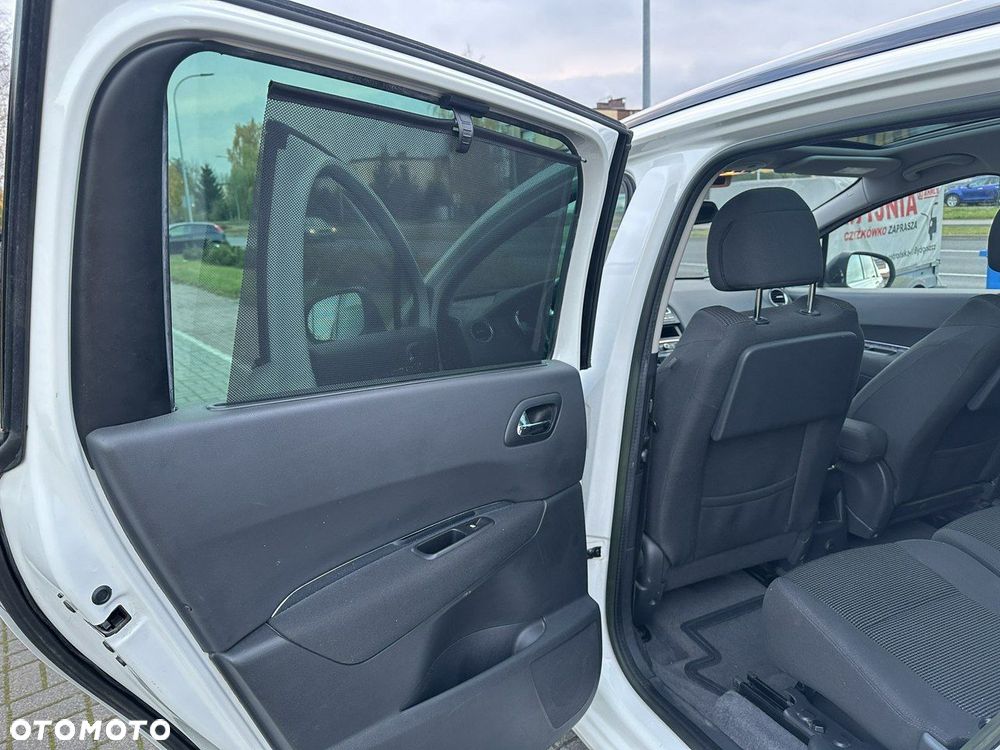 Peugeot 5008 2.0 HDi Allure 7os - 10