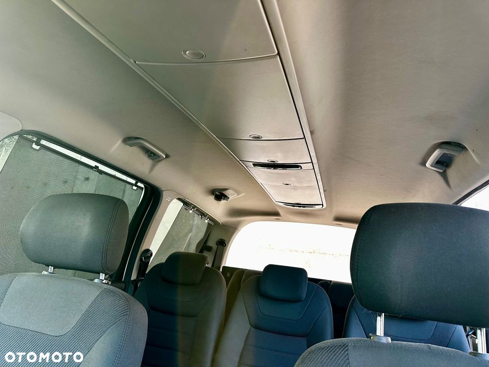 Ford Galaxy 2.0 TDCi DPF Titanium - 23