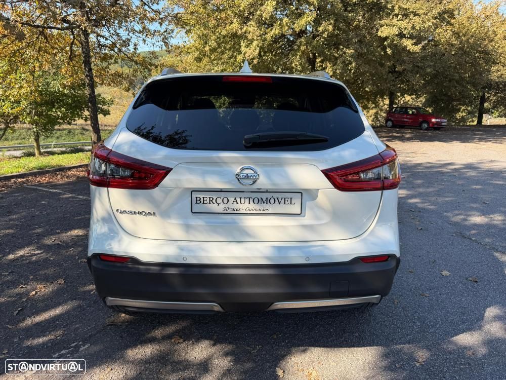 Nissan Qashqai 1.3 DIG-T MHEV Premiere Edition - 6