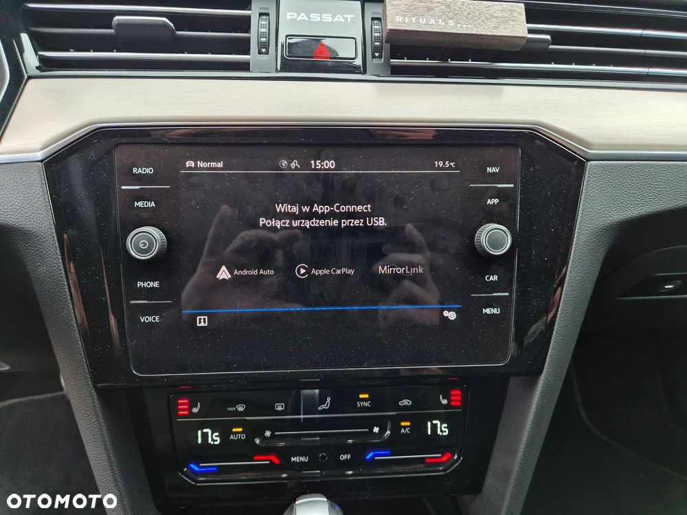 Volkswagen Passat 1.5 TSI EVO Elegance DSG - 14