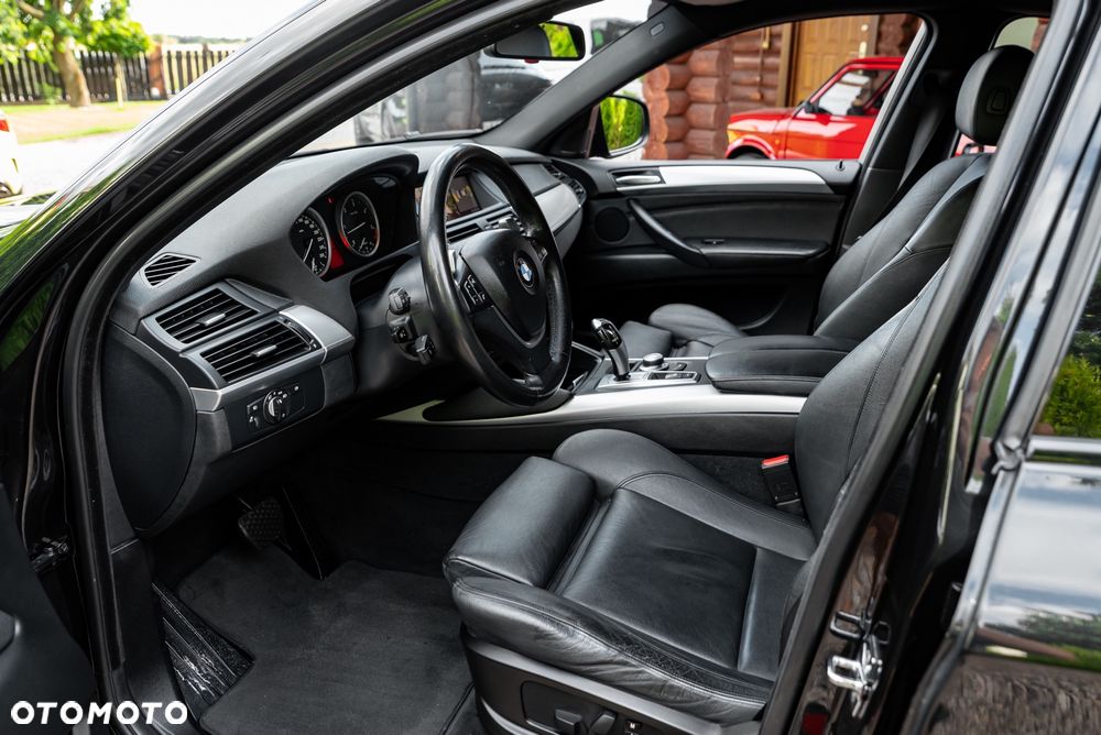 BMW X6 - 16
