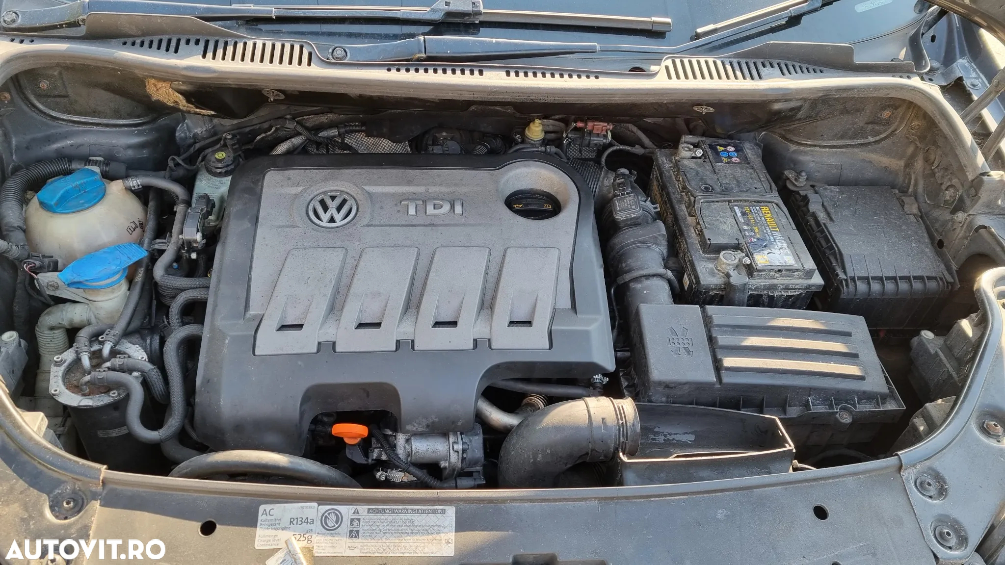 Dezmembrari piese auto VW Touran 1.6 CAY 7 locuri - 6