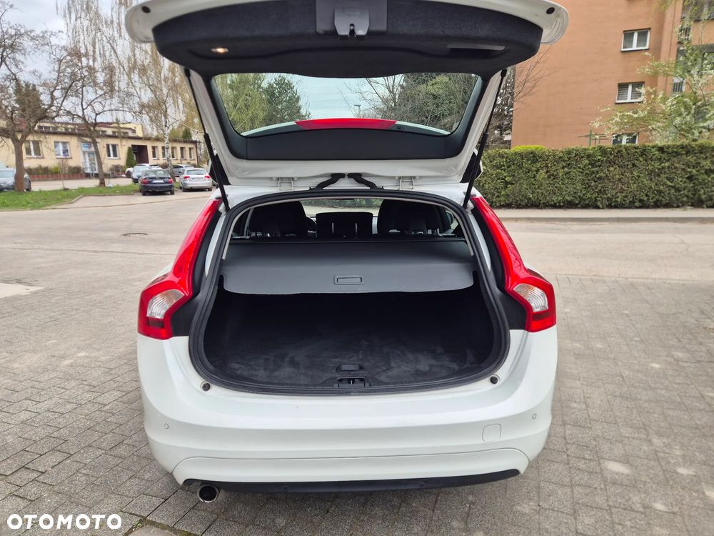 Volvo V60 D2 - 15