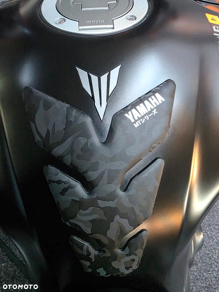 Yamaha MT - 10