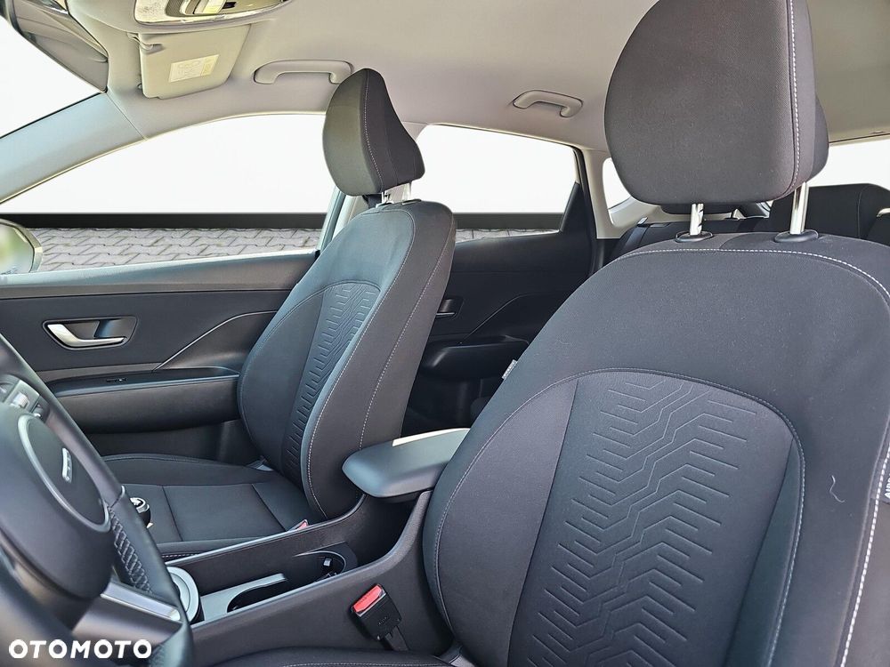 Hyundai Kona - 14