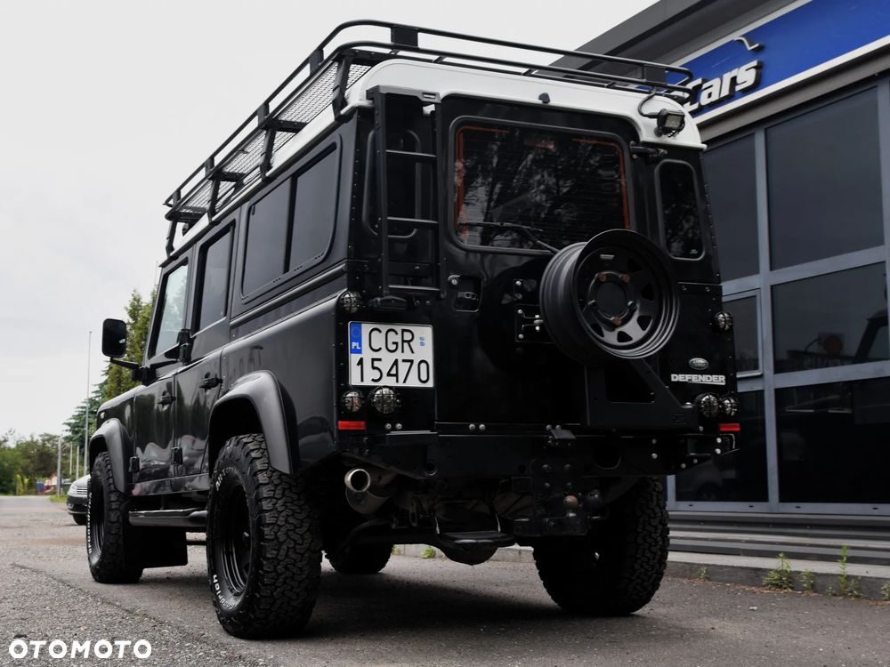 Land Rover Defender - 22