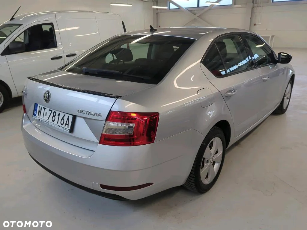 Skoda Octavia 1.5 TSI ACT Ambition - 4