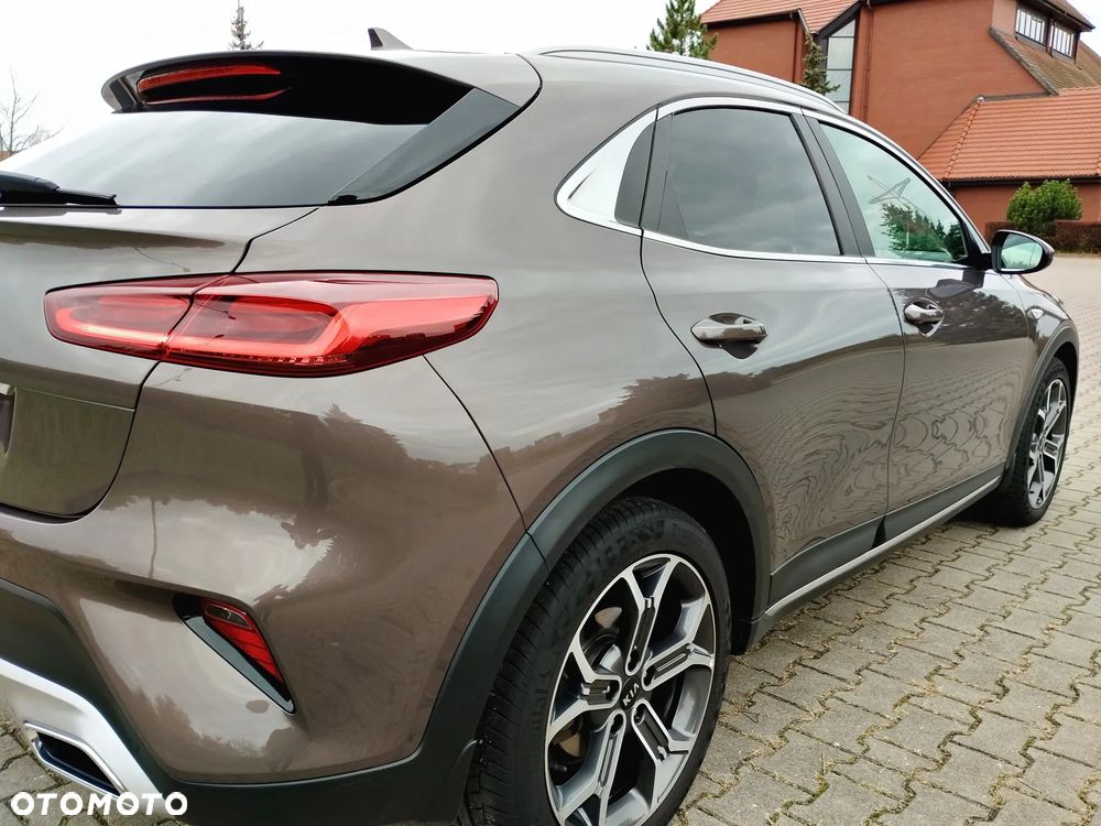 Kia XCeed - 16