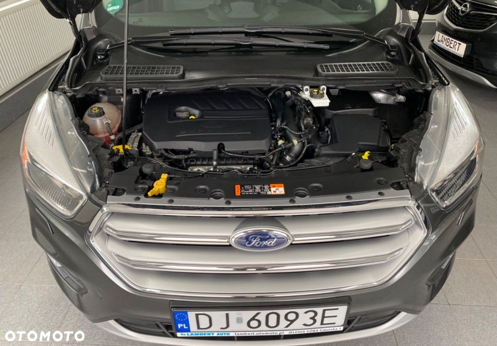 Ford Kuga - 13