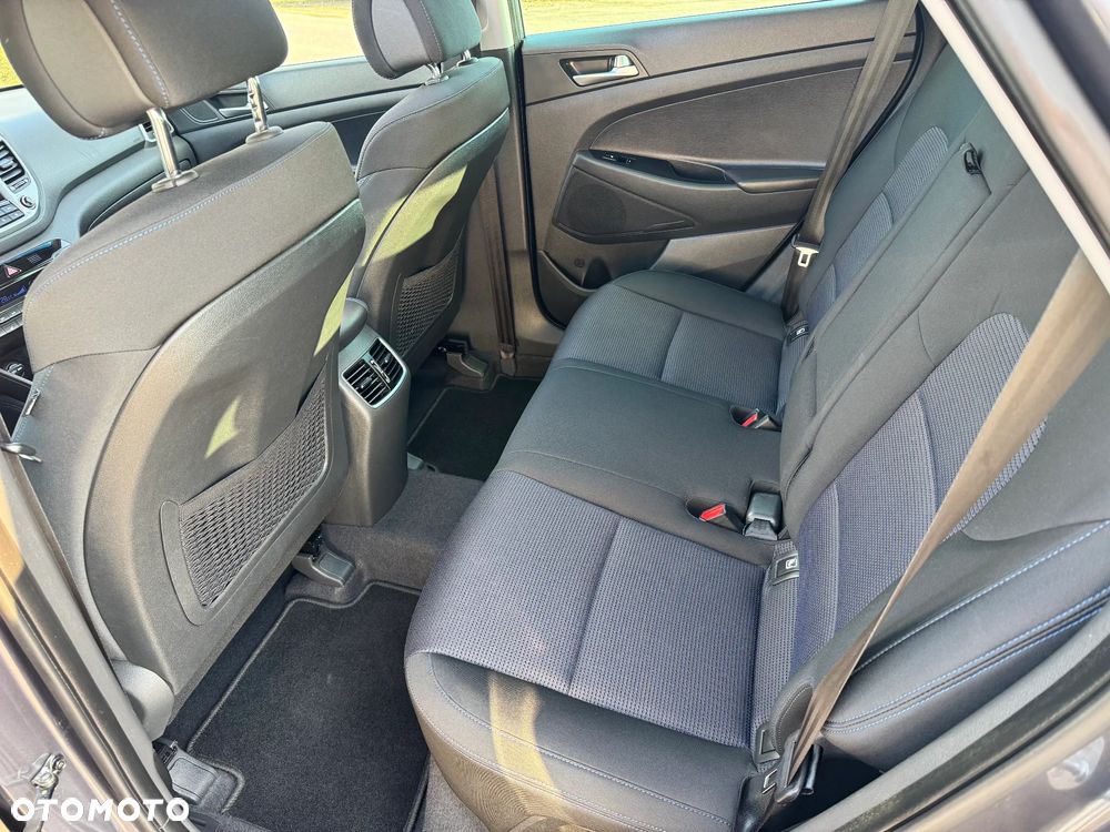 Hyundai Tucson blue 1.7 CRDi 2WD DCT Passion - 18