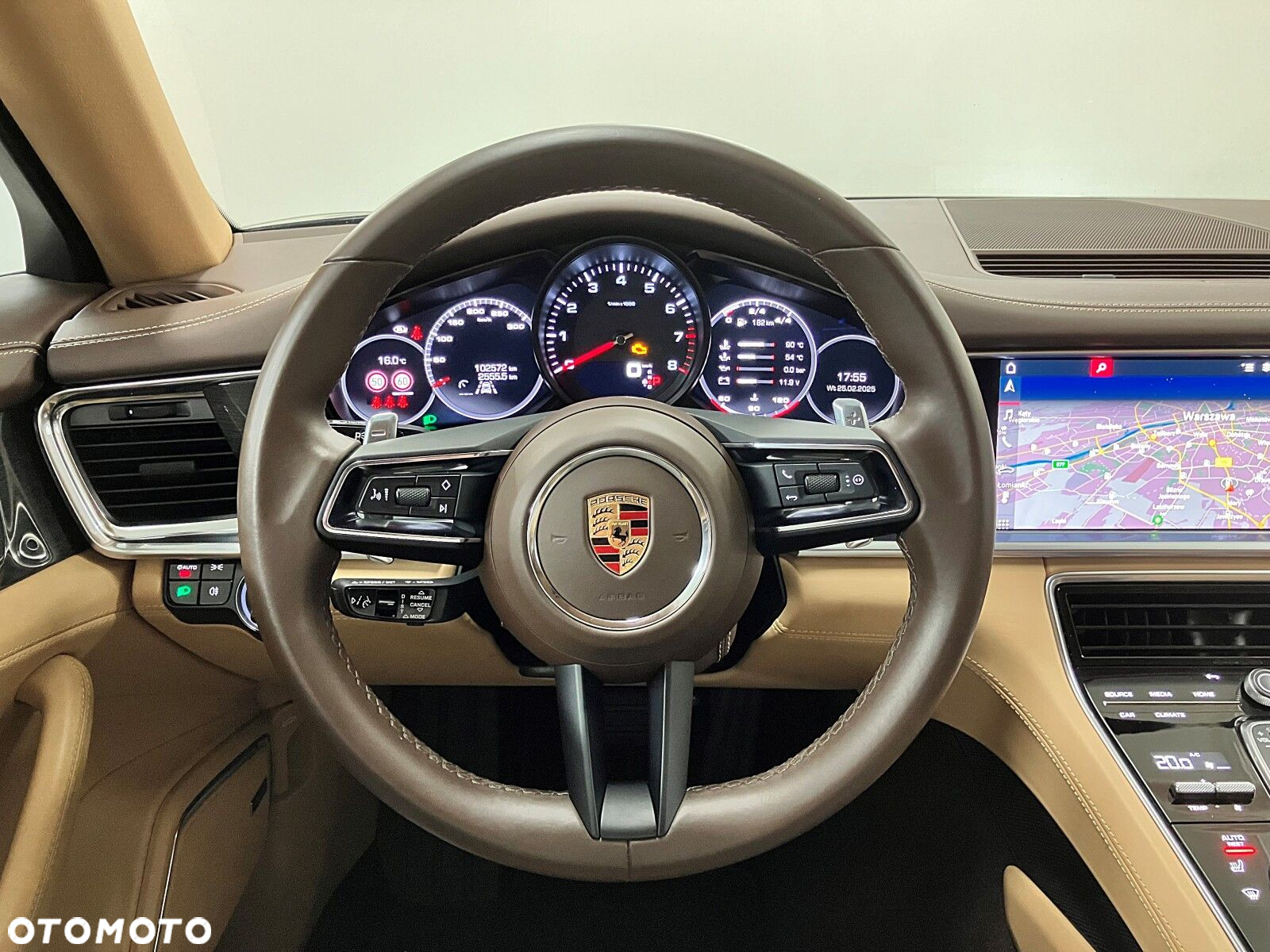 Porsche Panamera - 31