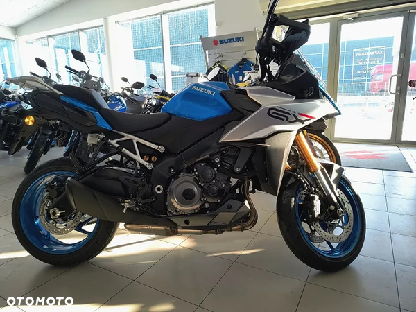 Suzuki GSX