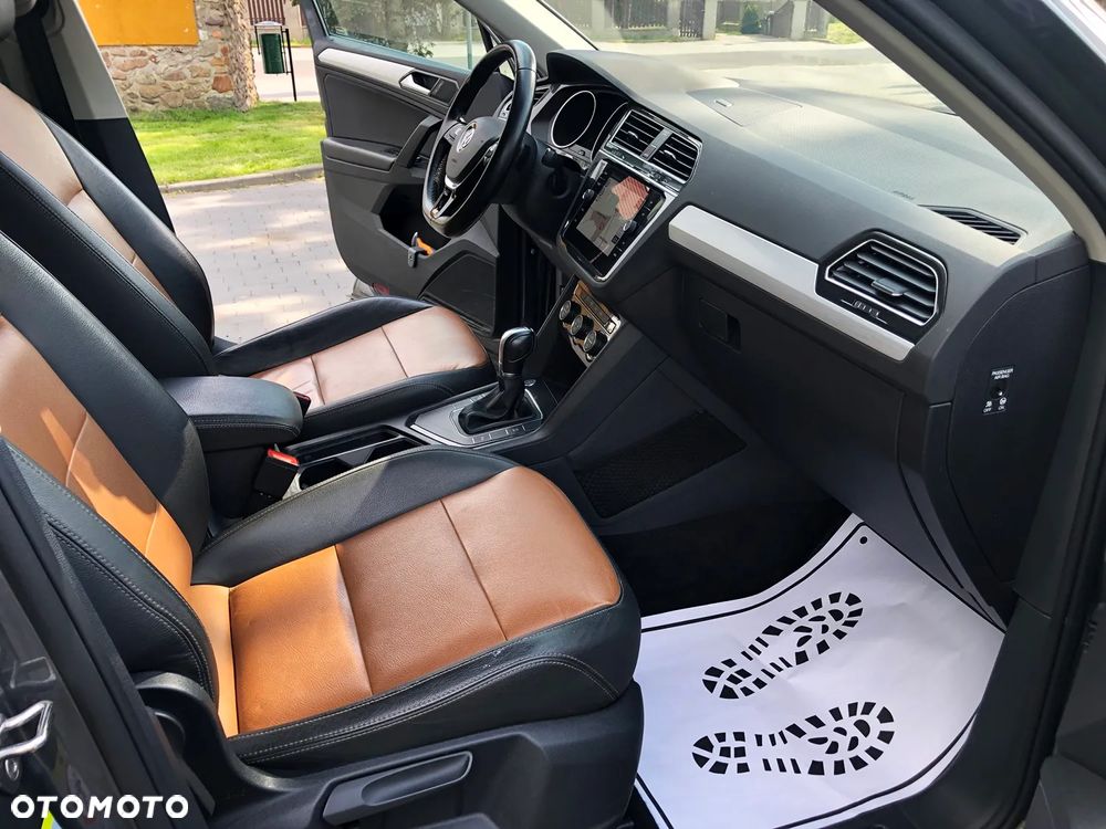 Volkswagen Tiguan - 11