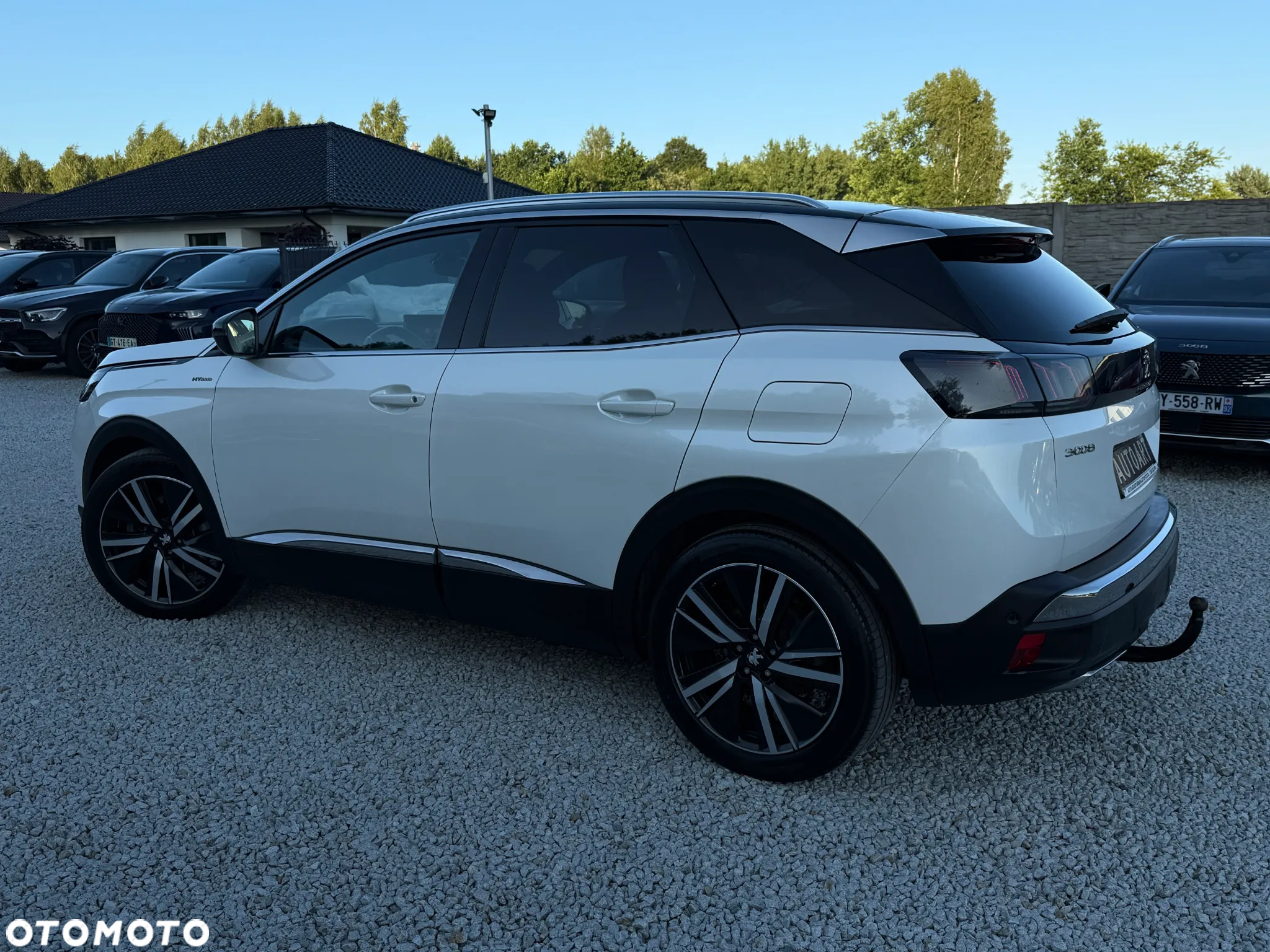 Peugeot 3008 Plug-In Hybrid 225 e-EAT8 GT - 9