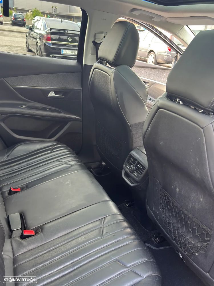 Peugeot 3008 PureTech 130 Stop & Start Allure - 32