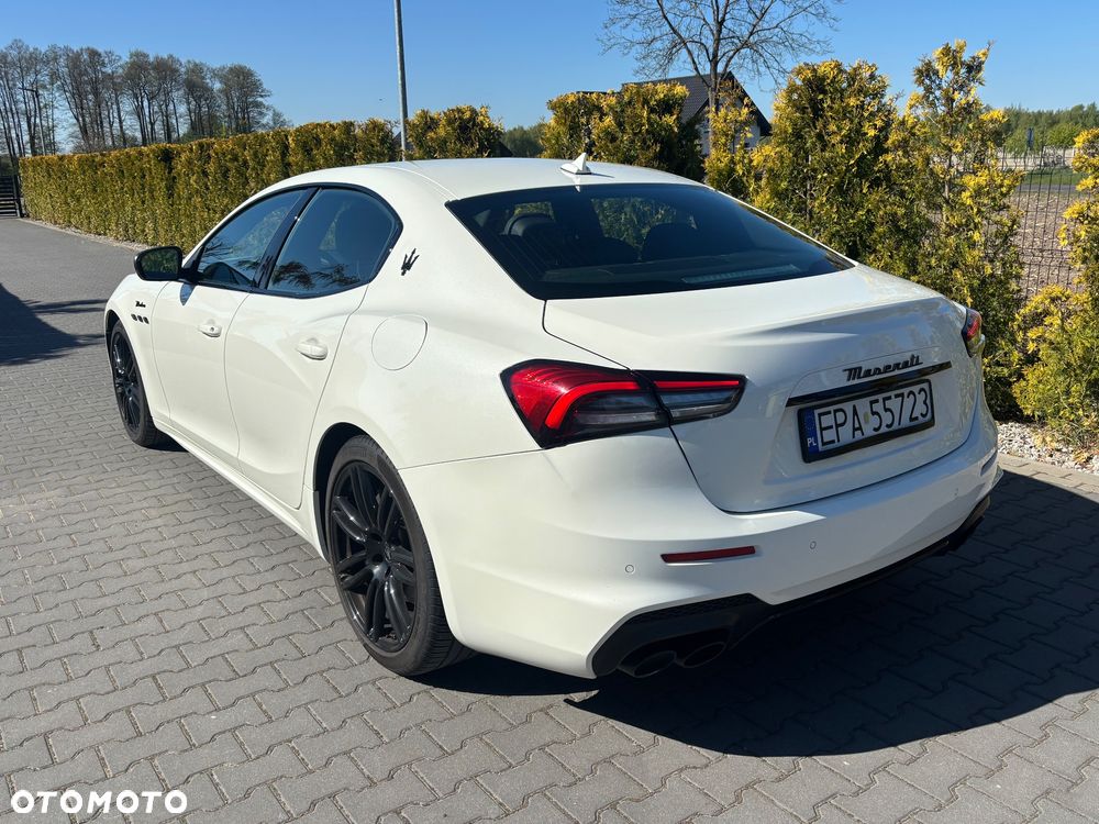 Maserati Ghibli S Modena - 3