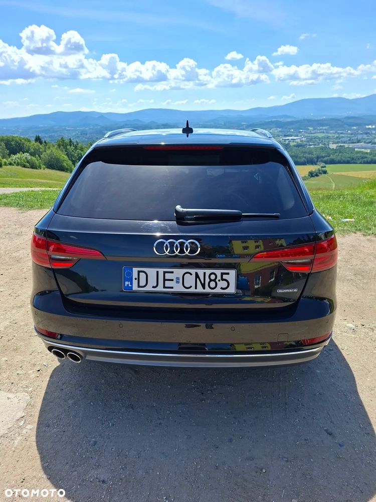 Audi A4 Avant - 10