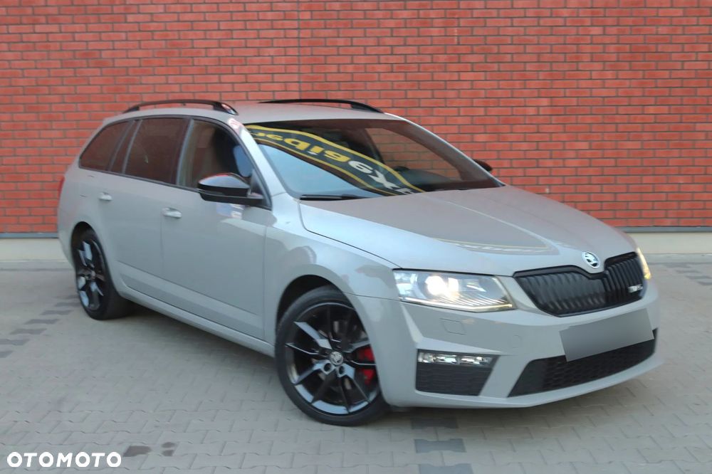 Skoda Octavia 2.0 TDI RS Challenge DSG - 12