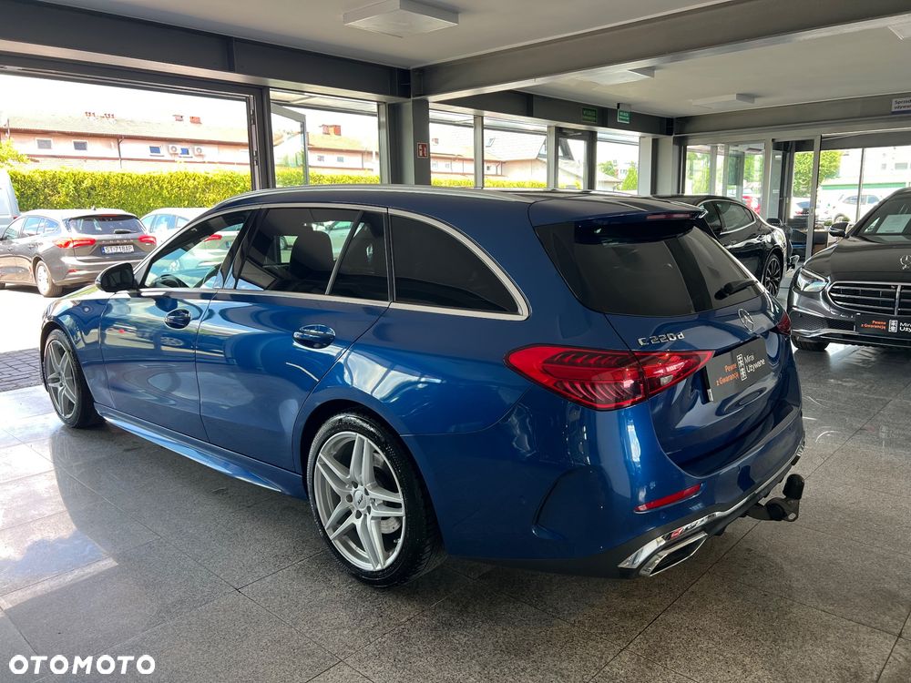 Mercedes-Benz Klasa C 220 d mHEV AMG - 11