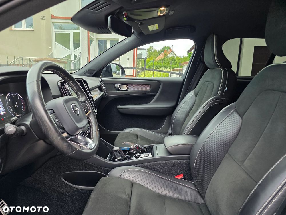 Volvo XC 40 D3 R-Design - 6