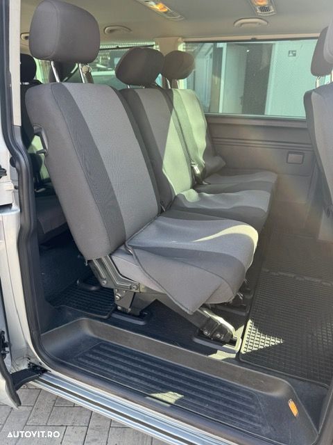 Volkswagen Caravelle - 5