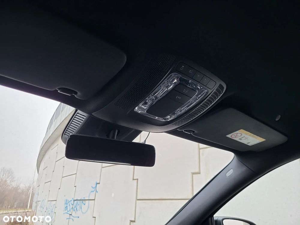 Mercedes-Benz GLA 200 d 8G-DCT AMG Line - 13