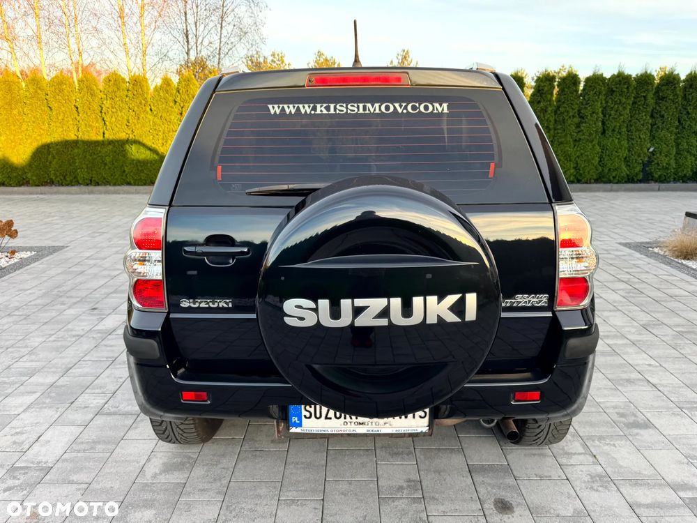 Suzuki Grand Vitara 1.6 Black&White - 6