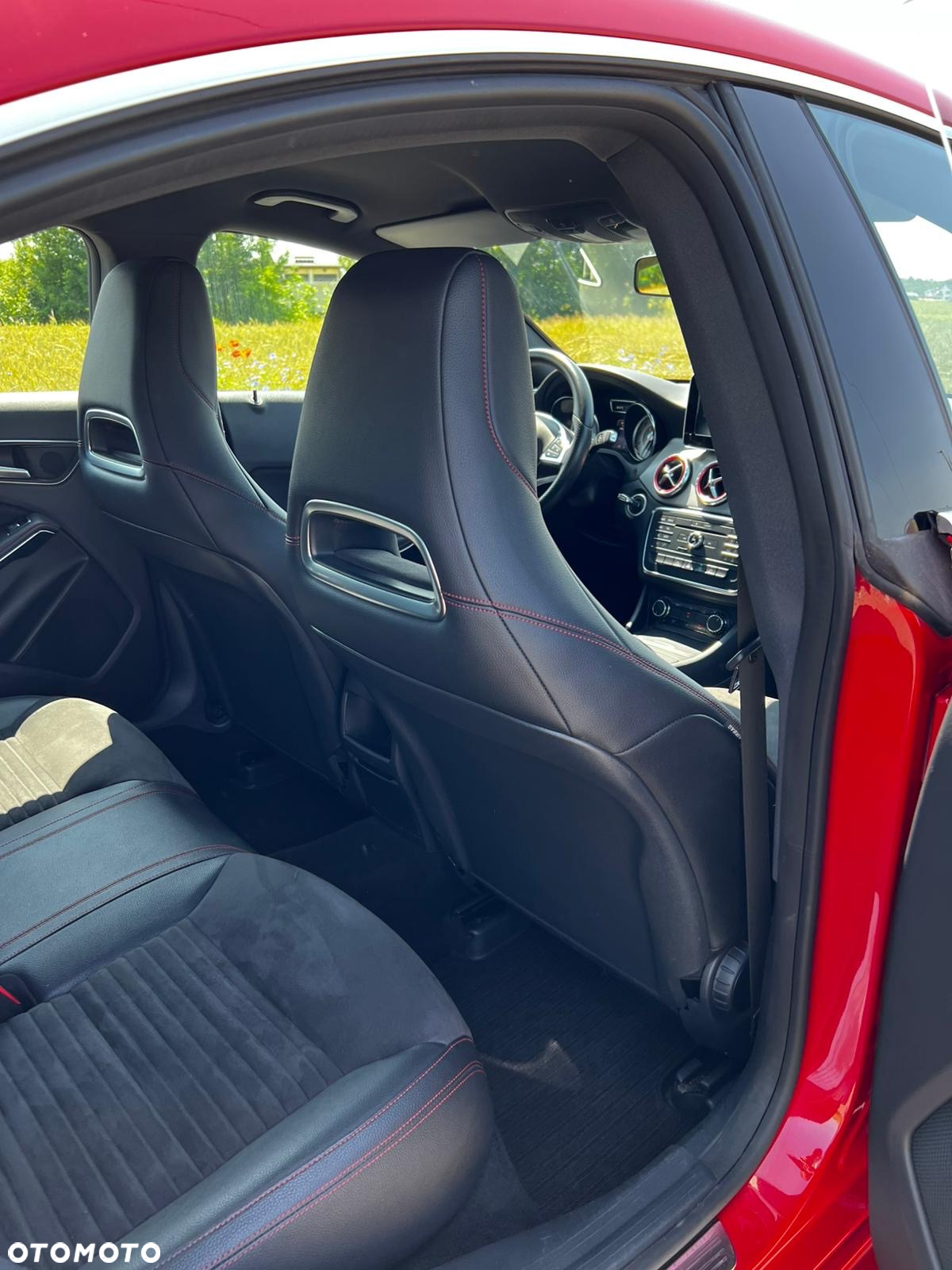 Mercedes-Benz CLA - 9