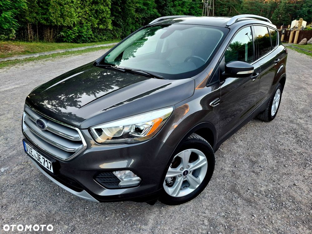 Ford Kuga 2.0 TDCi 4x2 Titanium - 11