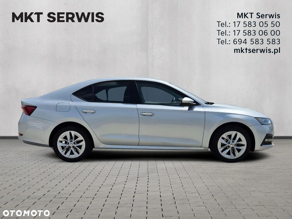 Skoda Octavia 2.0 TDI Ambition DSG - 6