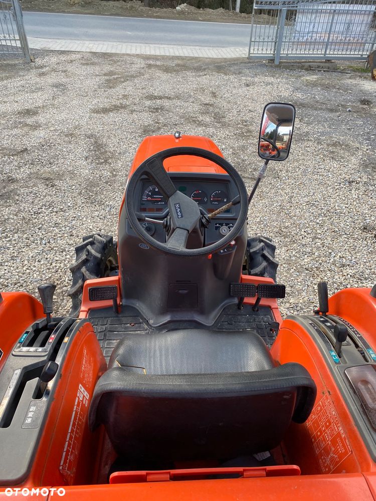 Kubota GT 21 Mini Traktor KUBOTA 4x4 - 10