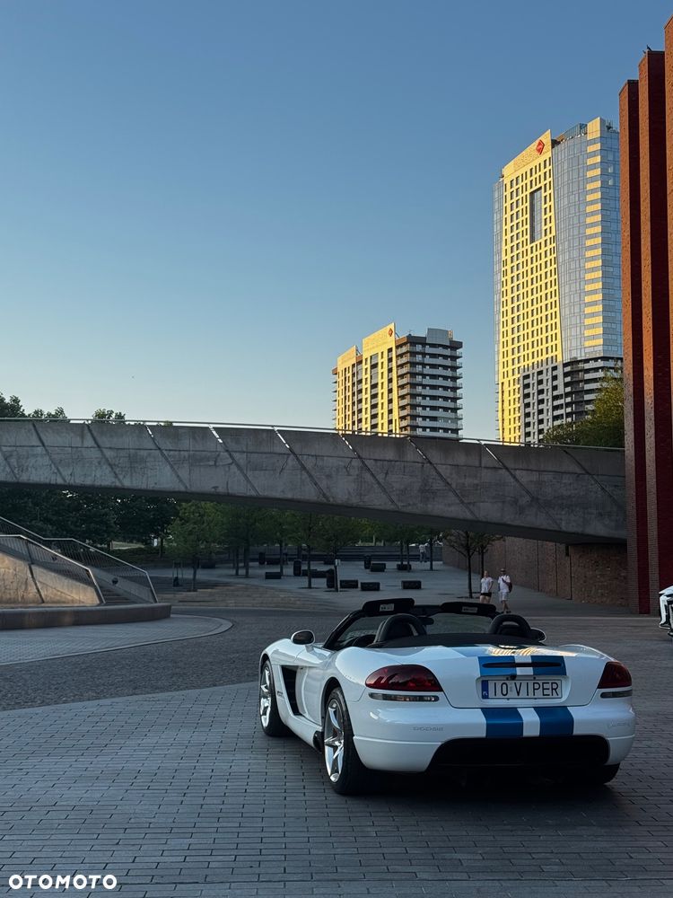 Dodge Viper - 2