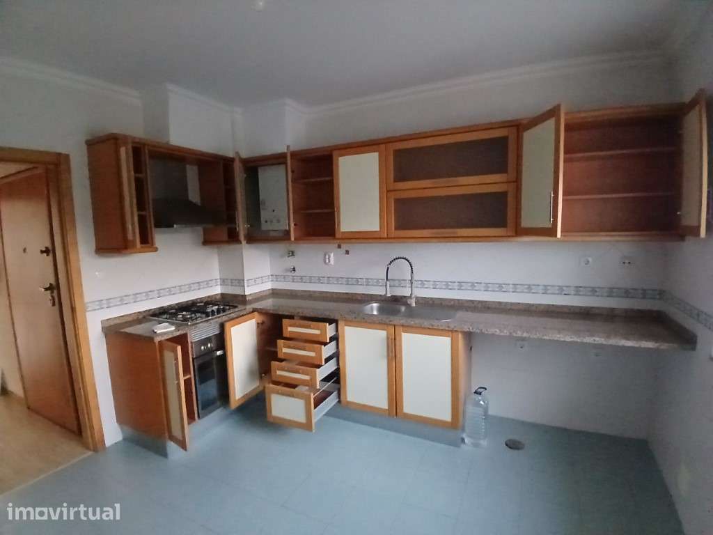 T2 em Benavente, Santarém - Grande imagem: 2/36