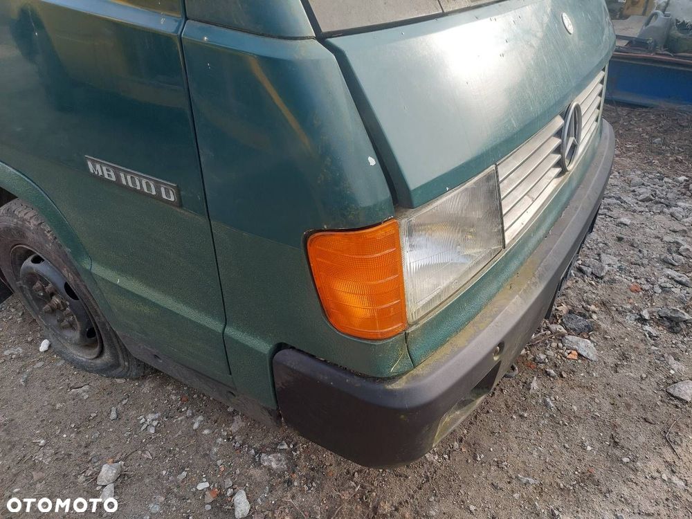 KOMPLETNY PRZÓD MASKA ZDERZAK LAMPA BŁOTNIK MERCEDES-BENZ MB 100 W631 - 2