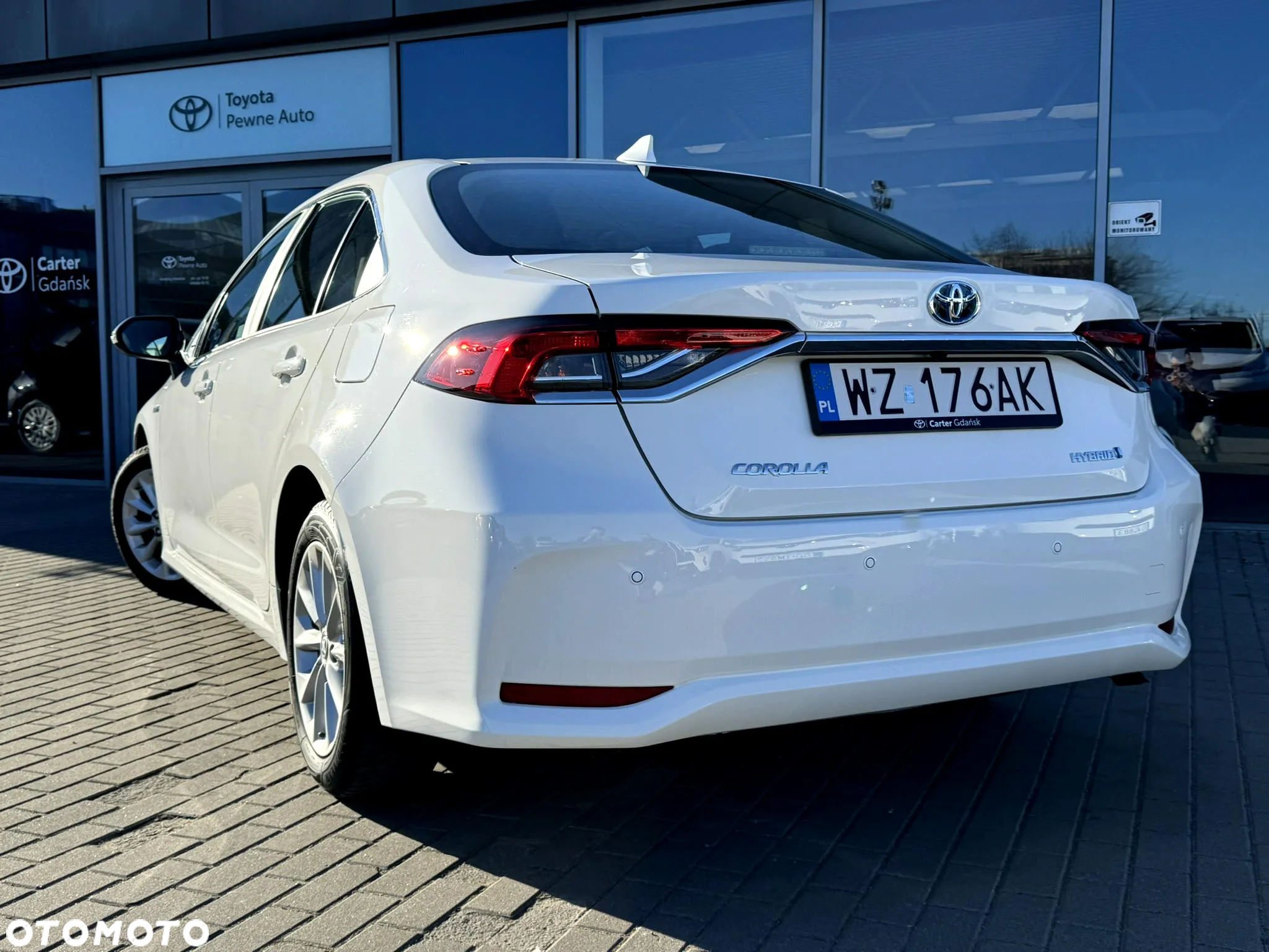 Toyota Corolla 1.8 Hybrid Comfort - 8