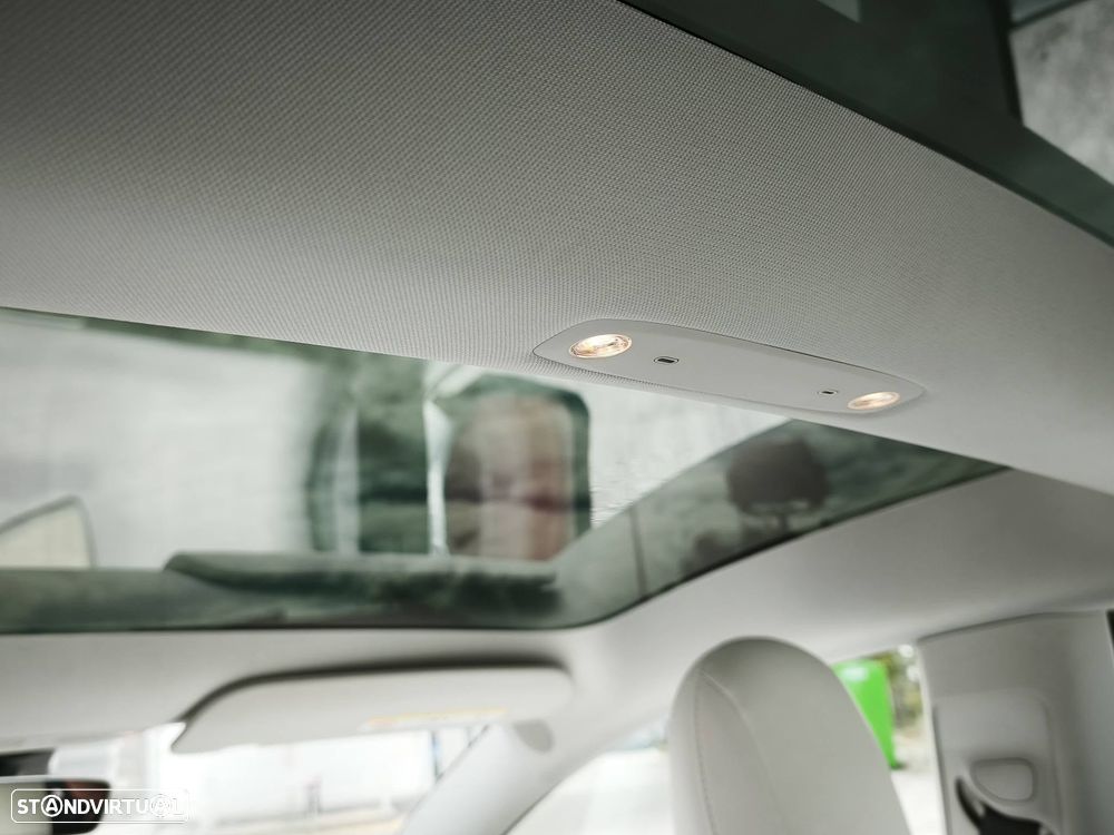 Tesla Model 3 Long Range Tração Integral - 42