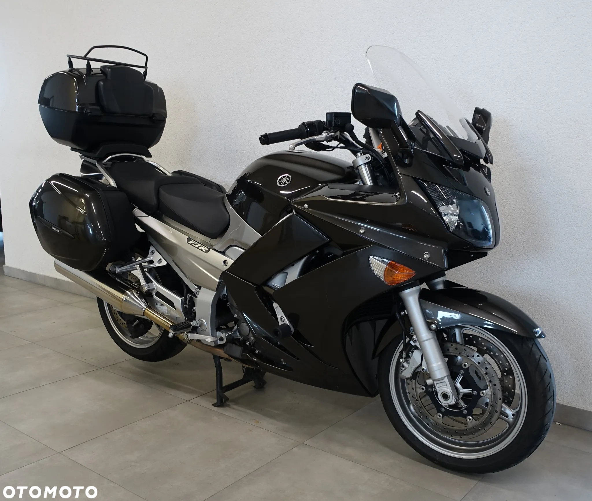 Yamaha FJR - 6