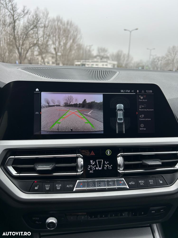 BMW Seria 3 320d xDrive AT Advantage - 22