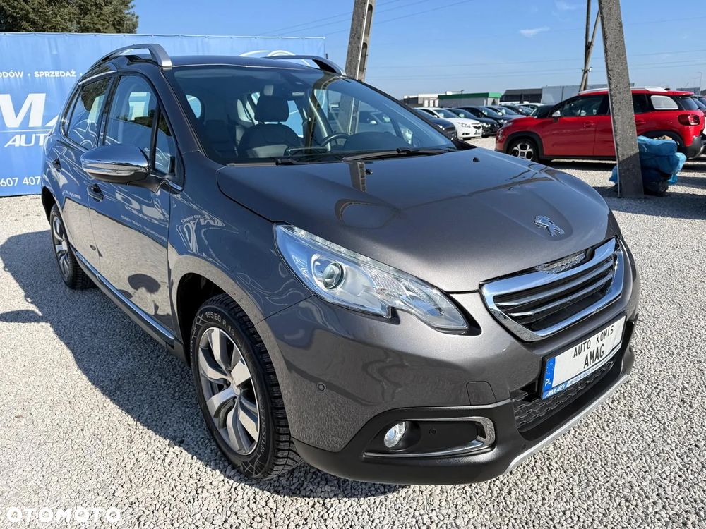 Peugeot 2008 120 VTI Automatik Allure - 4