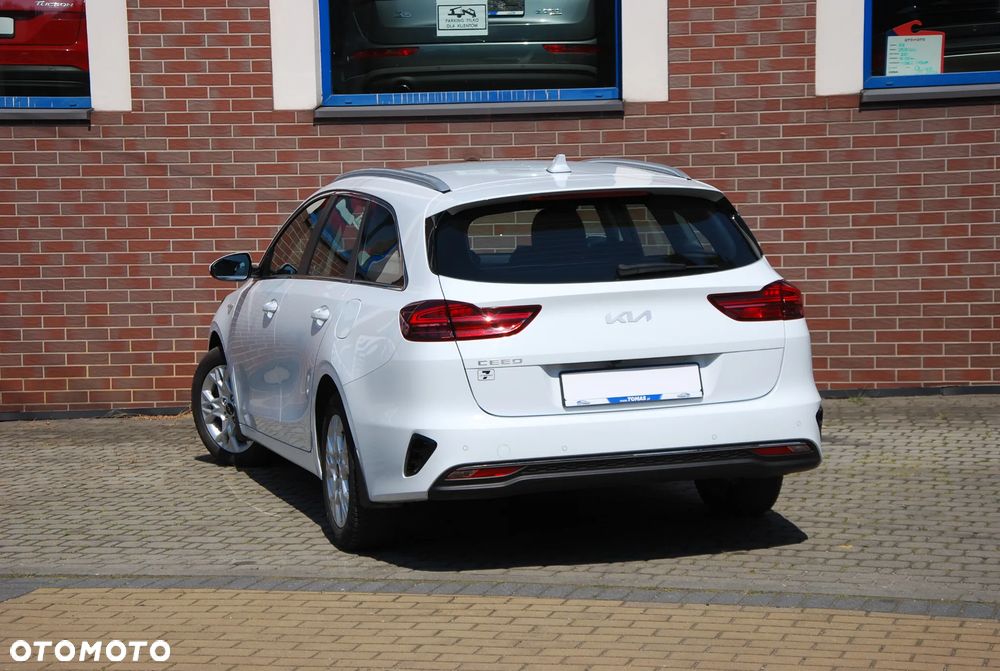 Kia Ceed - 20