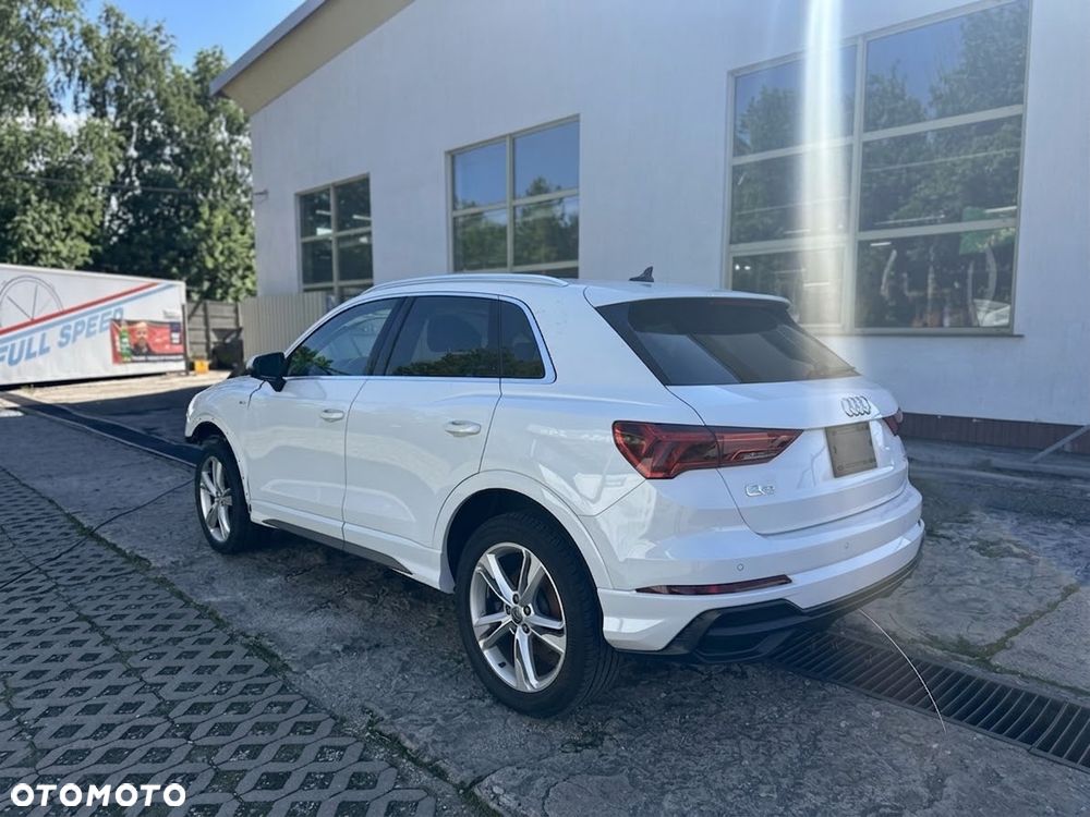 Audi Q3 45 TFSI Quattro S tronic - 3