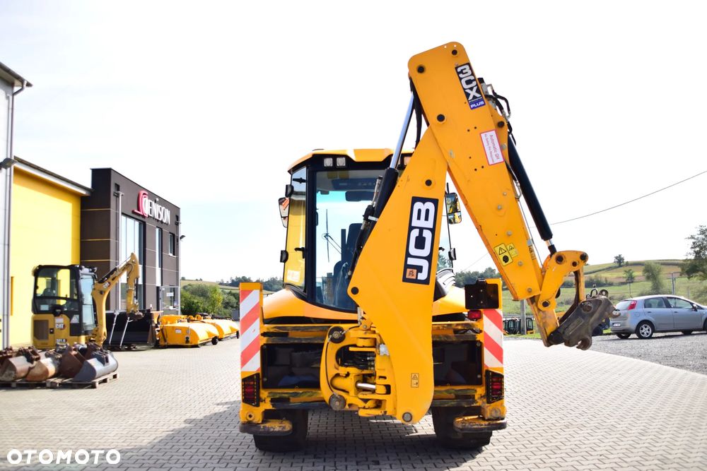 JCB 3CX Sitemaster PLUS - 9