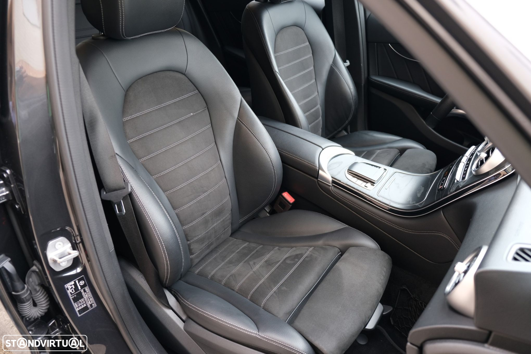 Mercedes-Benz GLC 300 e 4Matic - 15
