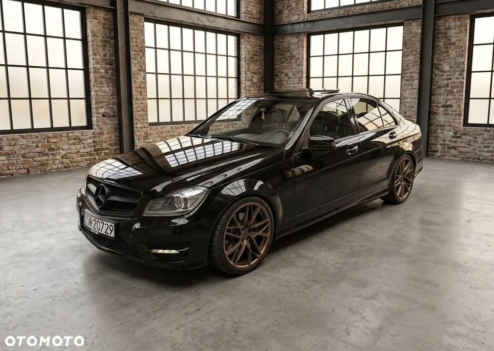 Mercedes-Benz Klasa C 350 (BlueEFFICIENCY) 7G-TRONIC Avantgarde - 3